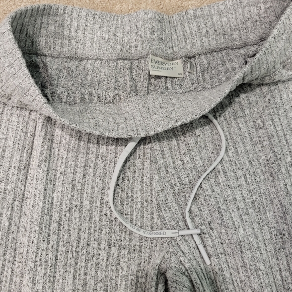 Men's Everyday Sunday Grey Lounge Pants Large- New without tags - Picture 3 of 5